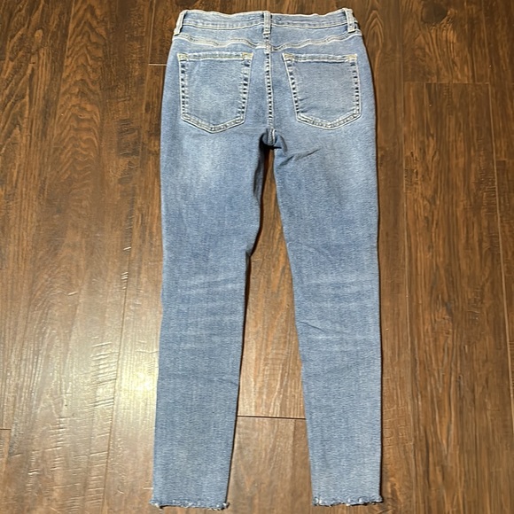 We The Free By Free People Denim Pants Skinny Stretch Distressed Blue Size 26 - Picture 7 of 8